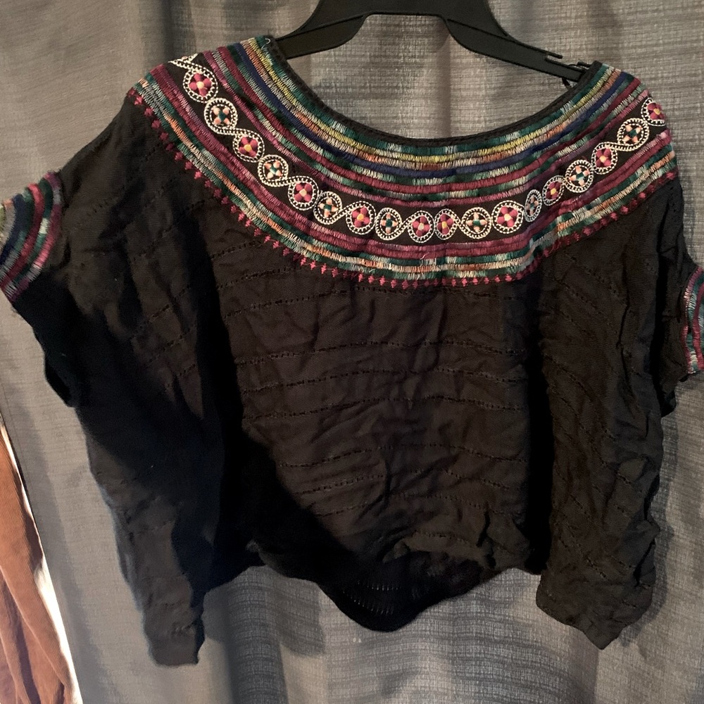 Billabong Short Sleeve Shirt. Size Small.